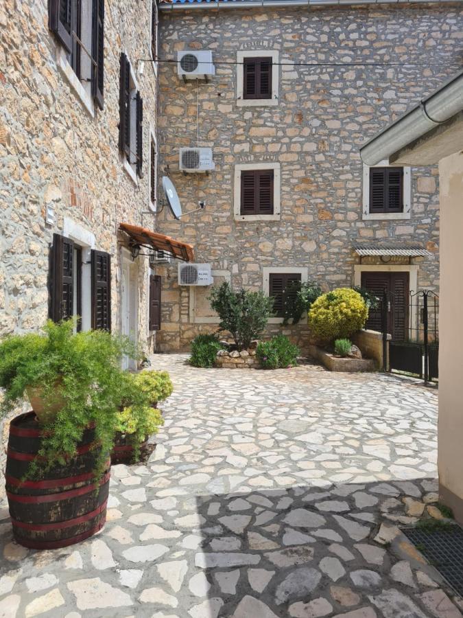 Istrska Kamnita Hisa Soncni Medulin Villa Dış mekan fotoğraf